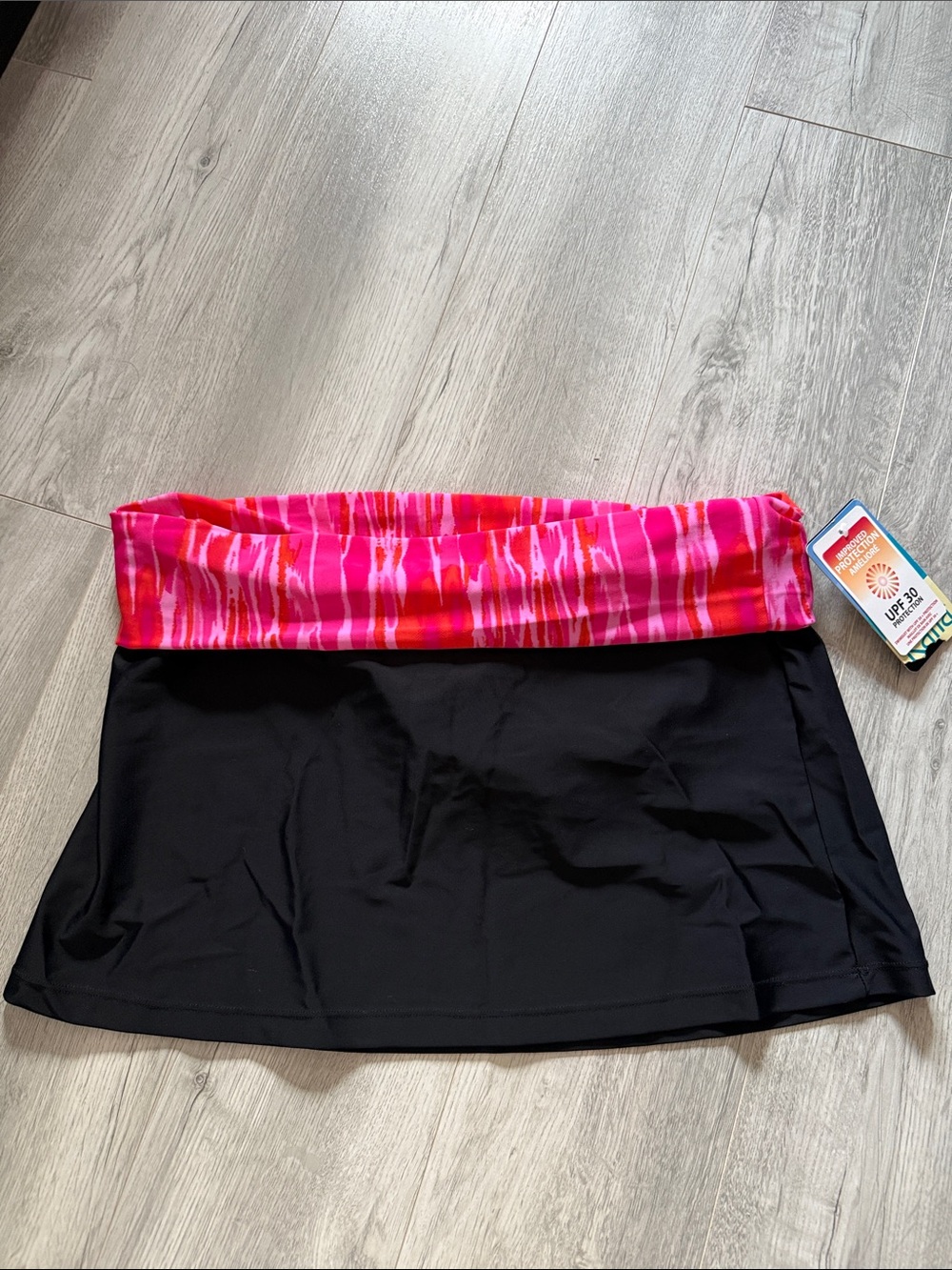 Kalia swim skirt with built in bottoms size large new with tags